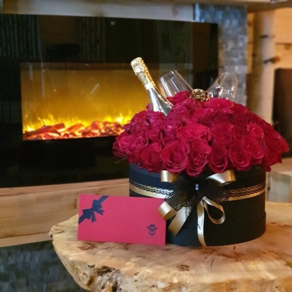 101 Ruža u kutiji sa Bottega šampanjcem - dostava cveća Beograd - poklondzija