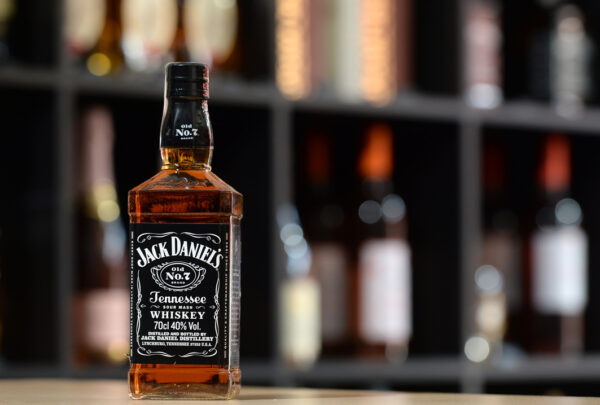 Jack Daniels NO7 0,7l - dostava pića beograd -poklondzija
